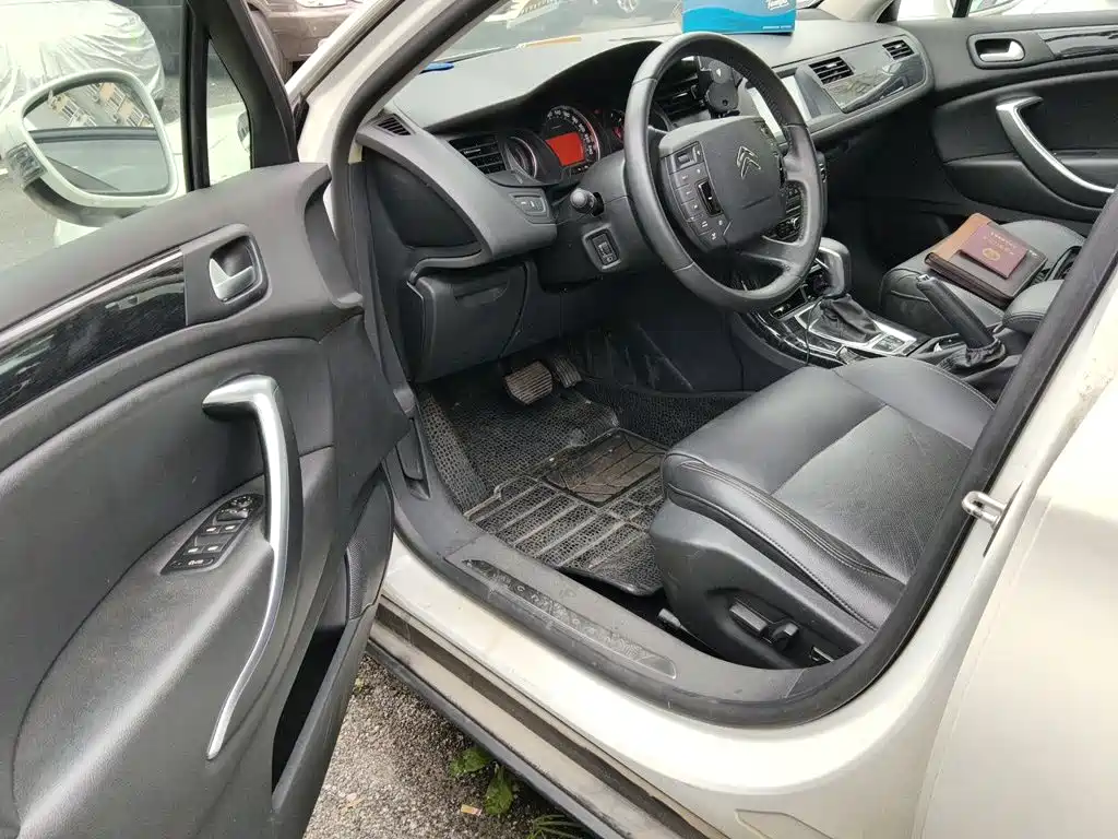 Citroen C5 — миниатюра 12