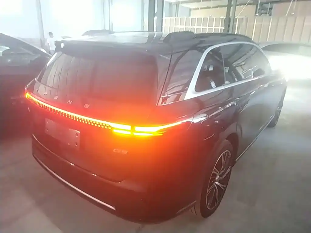 XPeng G9 — миниатюра 7