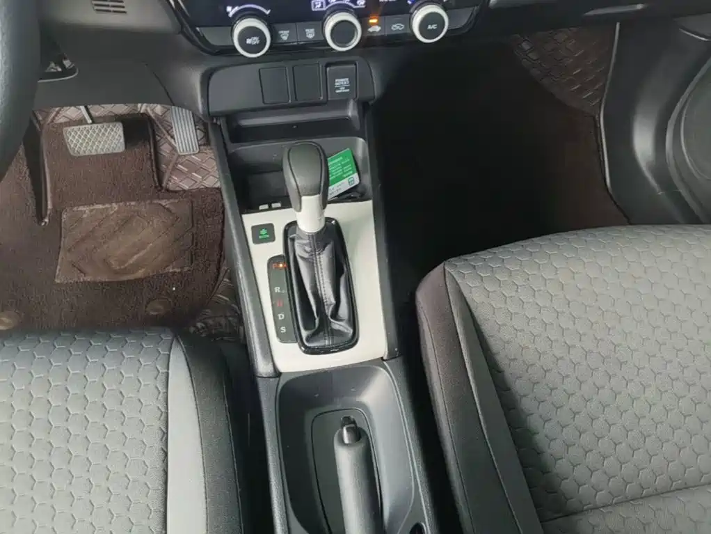 Honda Fit — миниатюра 14