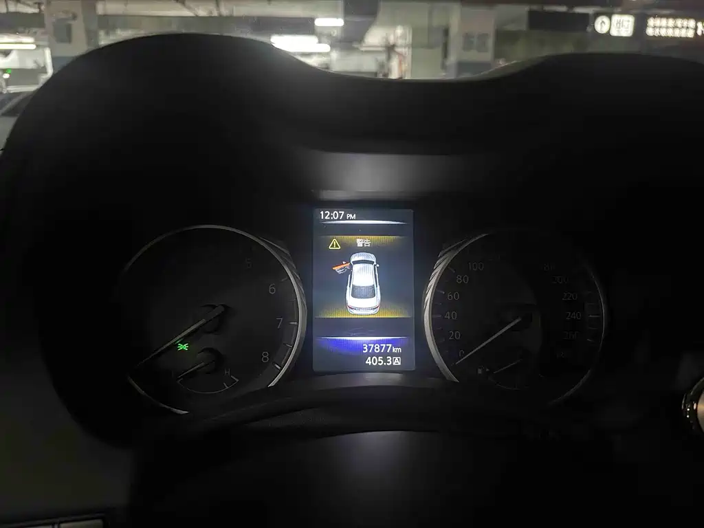 Infiniti Q50L — миниатюра 9