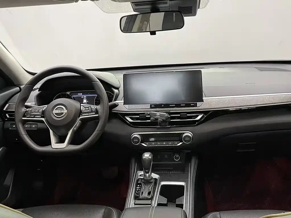 Nissan Teana — миниатюра 4