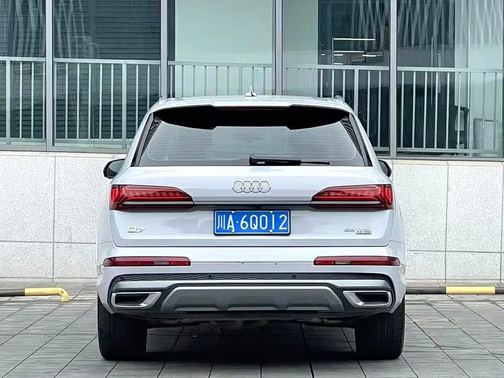 Audi Q7 2021 55 TFSI quattro S line Sport