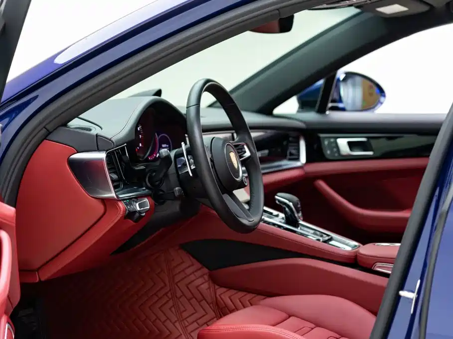 Porsche Panamera — миниатюра 9