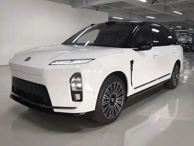 2026 Nio ES8