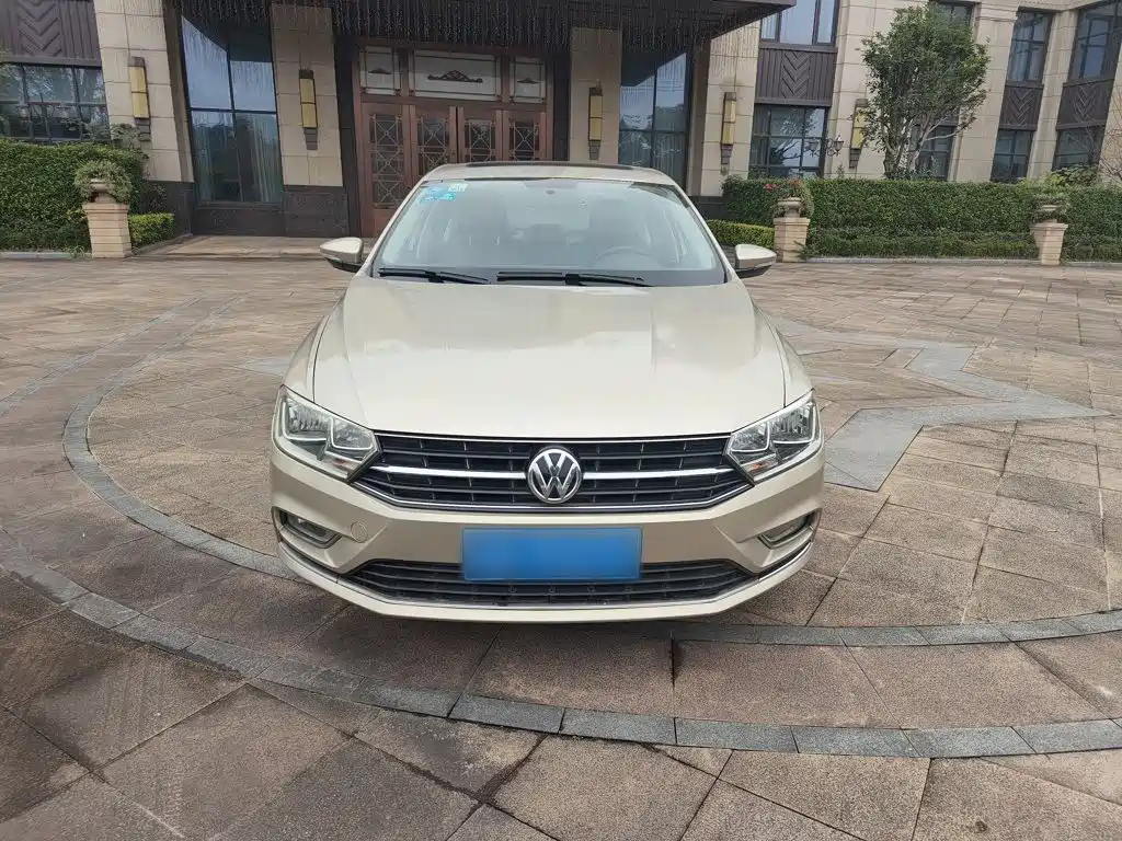 Volkswagen Bora — миниатюра 3