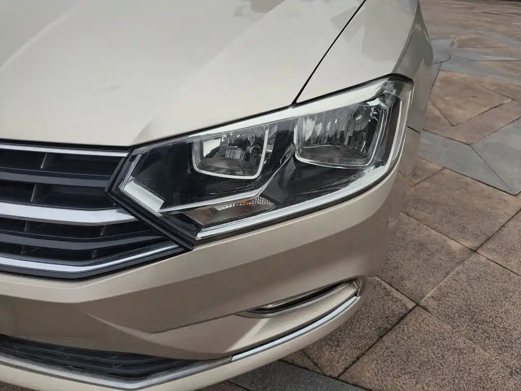 Volkswagen Bora — миниатюра 24