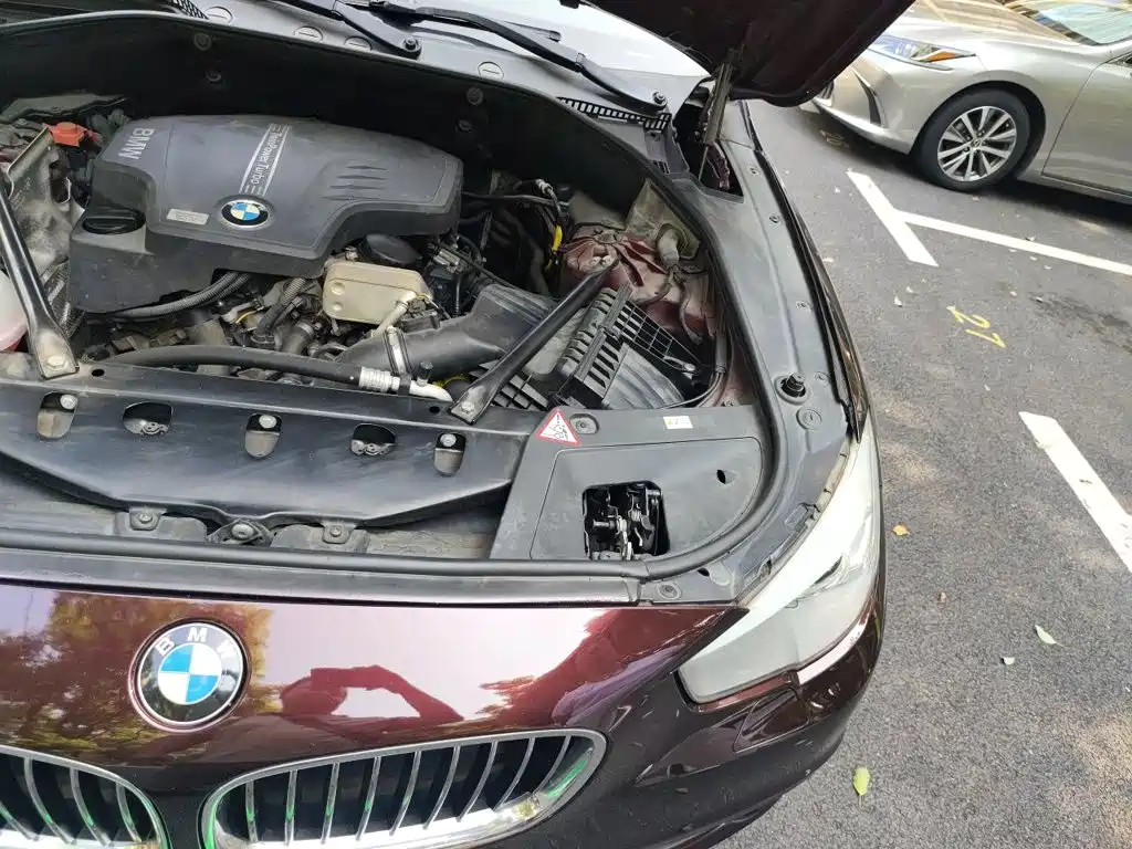 BMW 5 Series GT — миниатюра 22