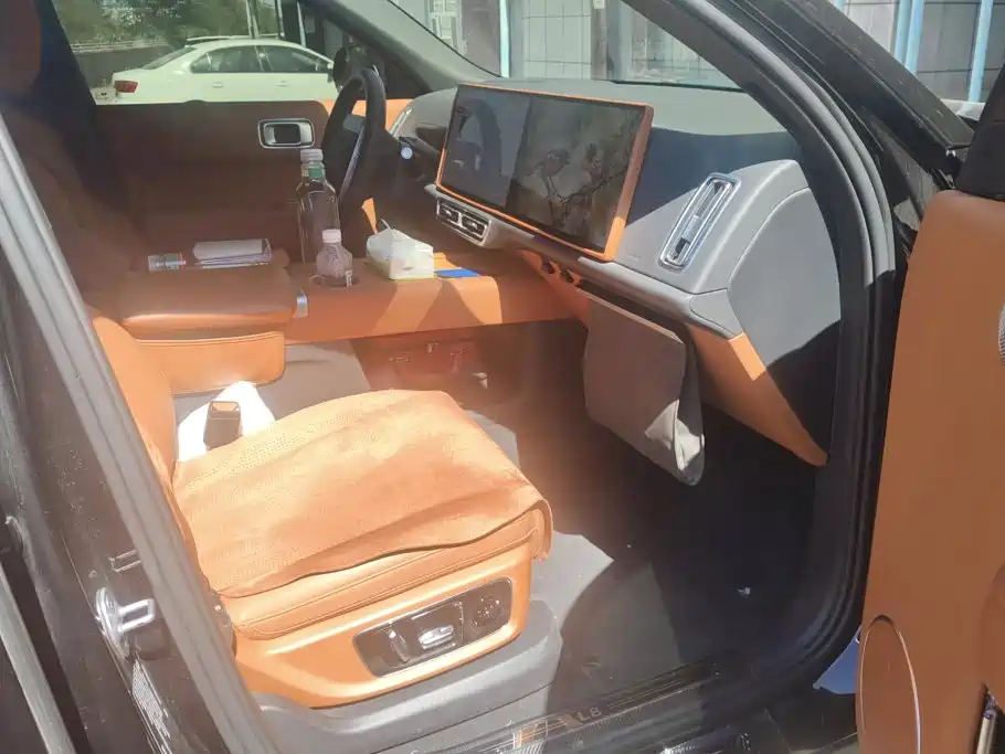 Li Auto Li L8 — миниатюра 8