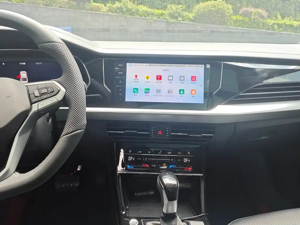 Volkswagen Passat 2026 380TSI