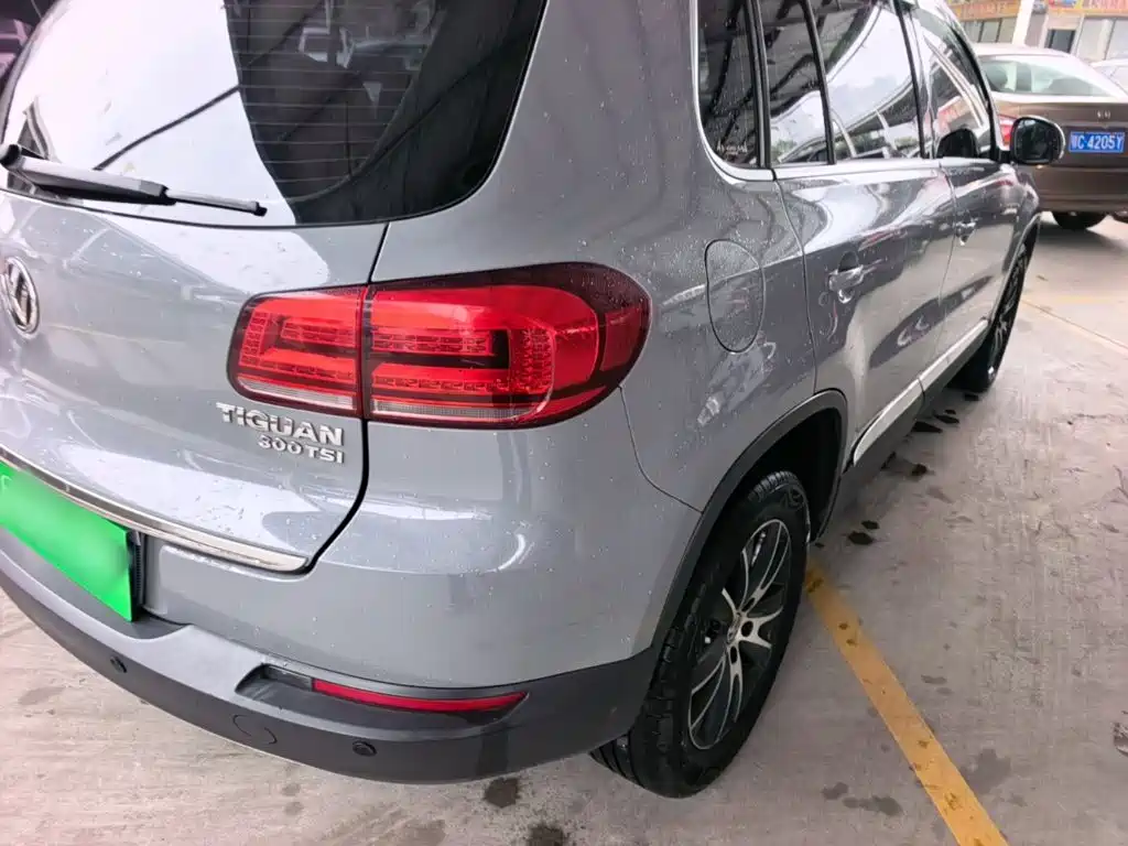 Volkswagen Tiguan — миниатюра 8