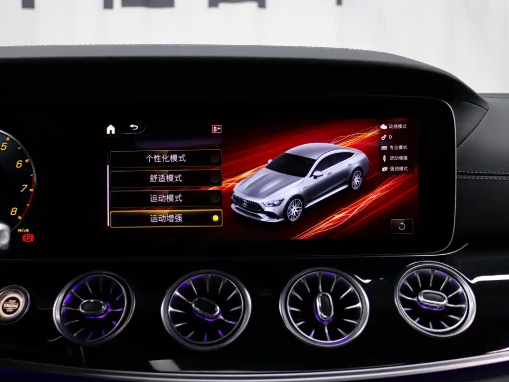 Mercedes-Benz AMG GT — миниатюра 15