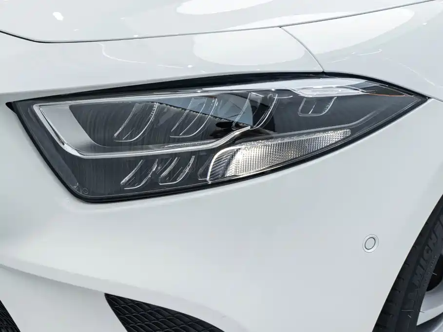 Mercedes-Benz CLS — миниатюра 8