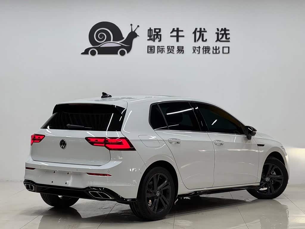 Volkswagen Golf 1.4 л 2022 г. Белый, пробег 50000 км