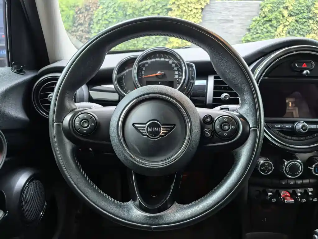 MINI Mini — миниатюра 11
