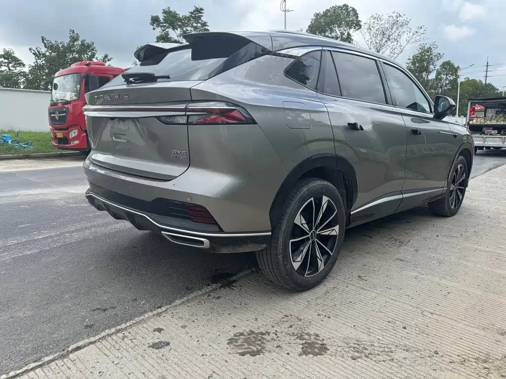 Roewe RX5 — миниатюра 7