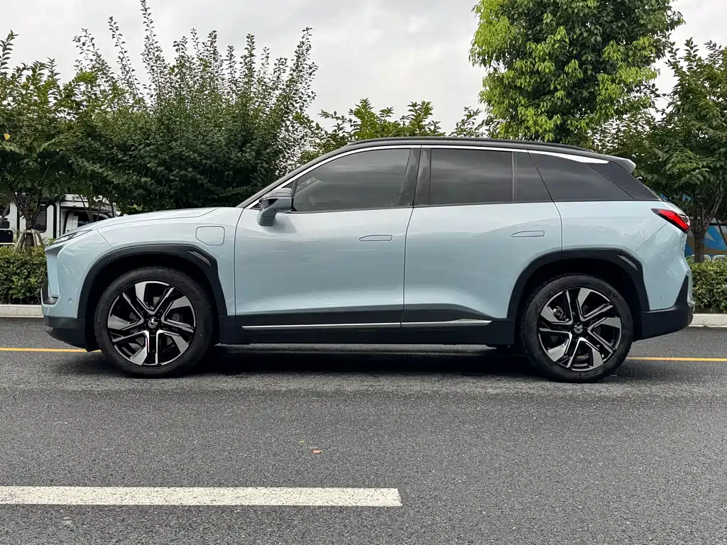 NIO ES6 — миниатюра 5