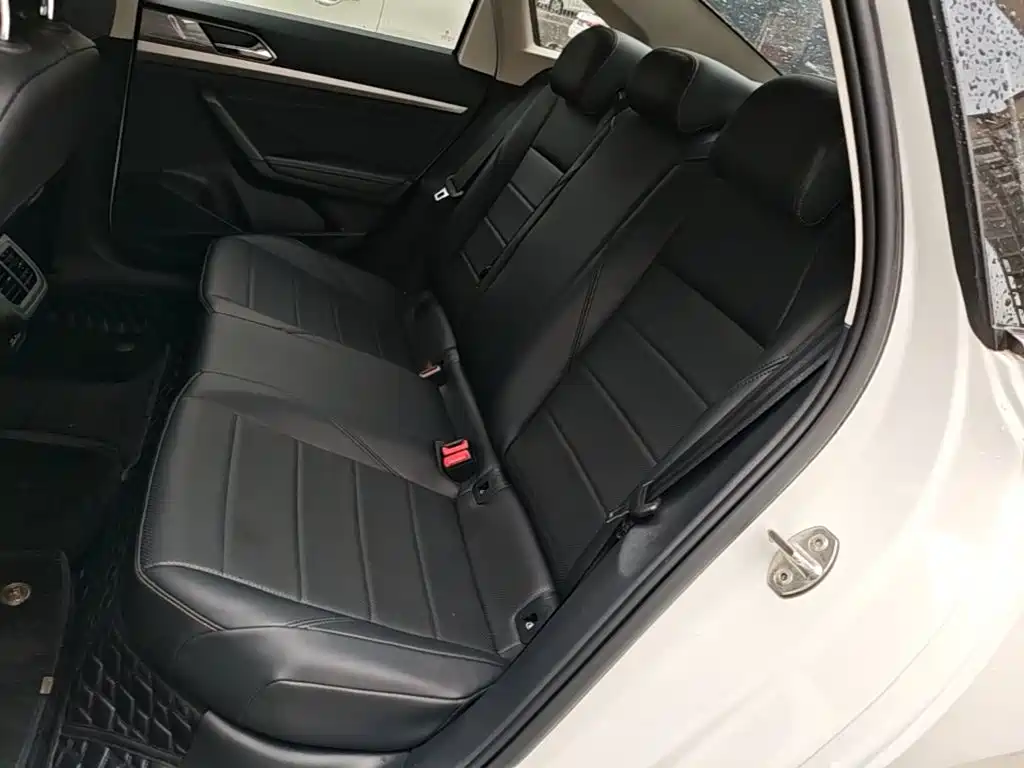Volkswagen Lavida — миниатюра 17