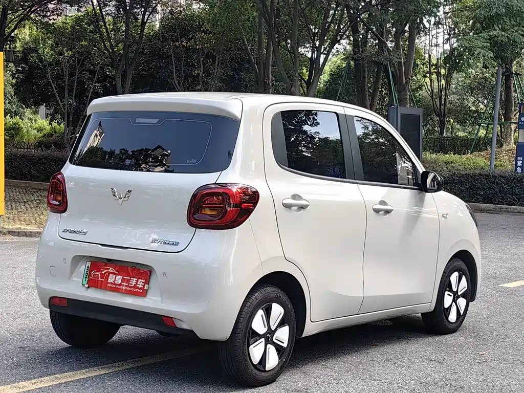 Wuling MINIEV — миниатюра 12