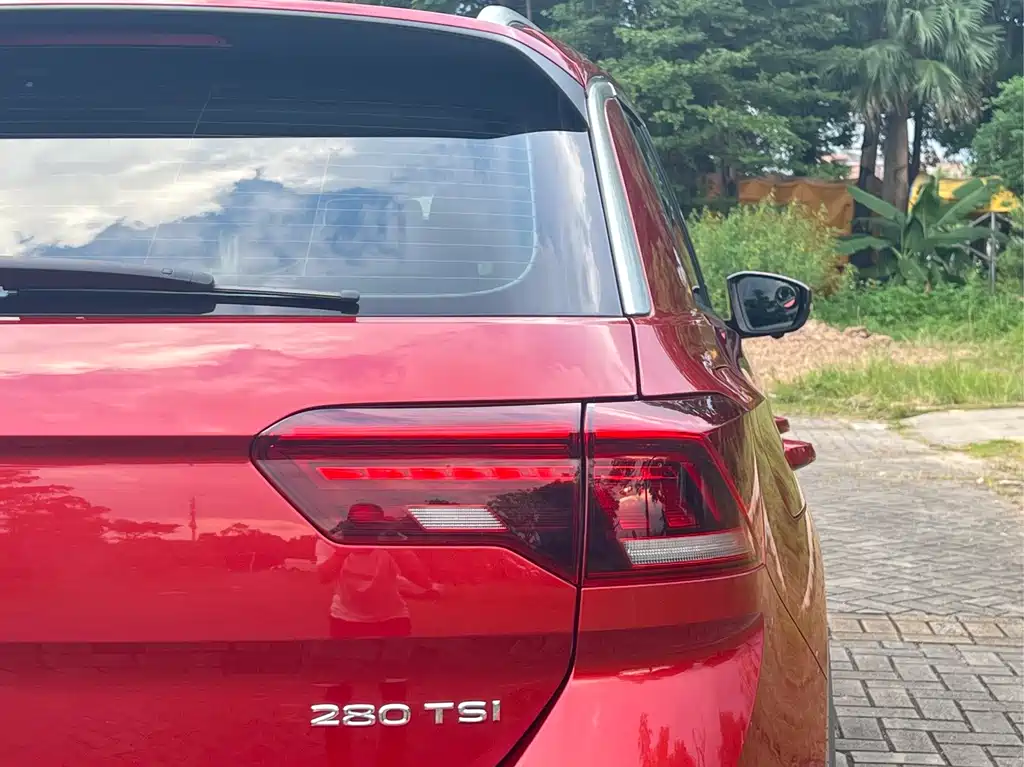 Volkswagen T-Roc — миниатюра 19