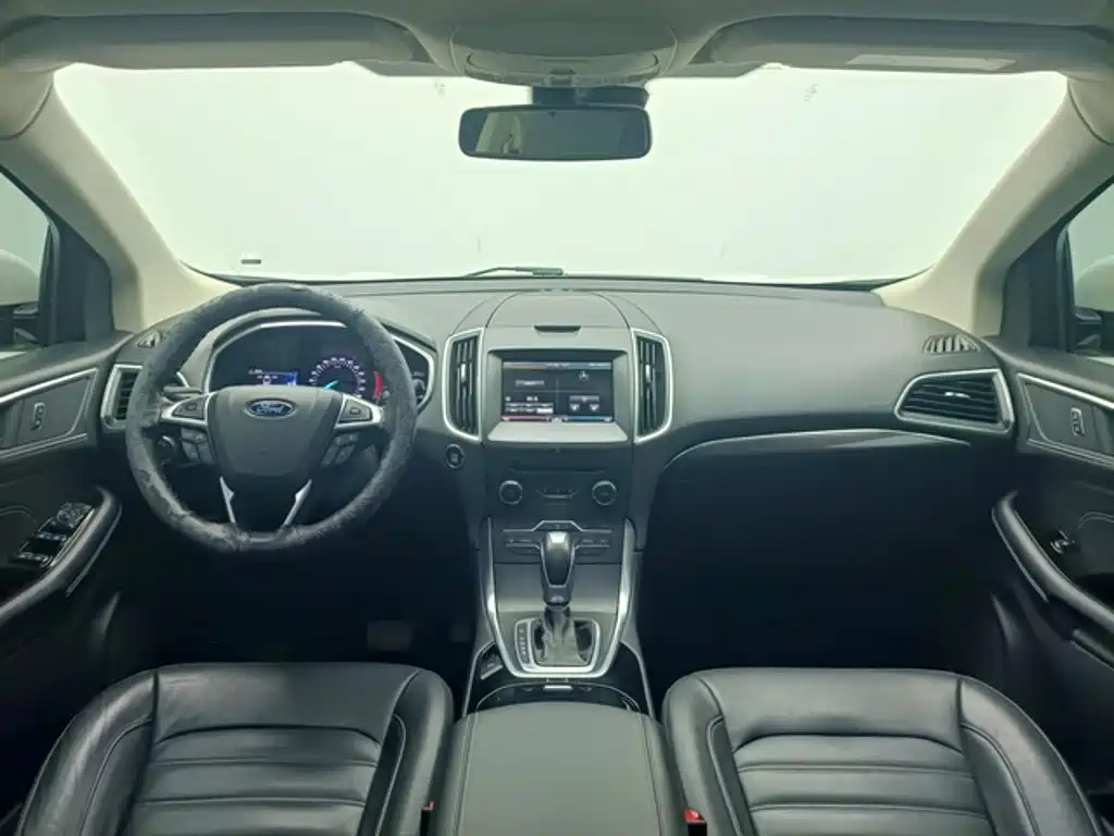 Ford Edge — миниатюра 5