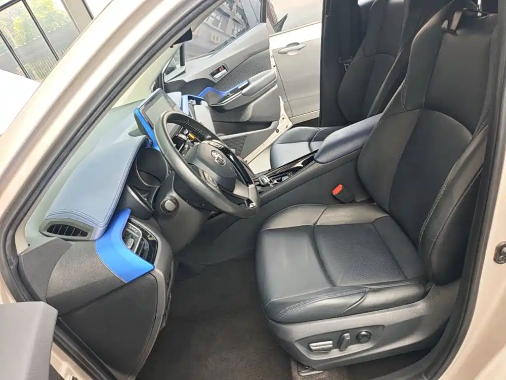 Toyota C-HR — миниатюра 15