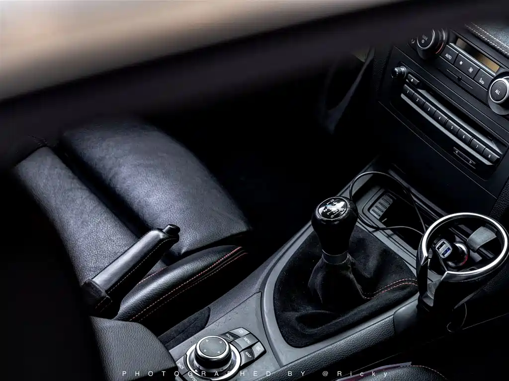 BMW 1 M 2011 1M Coupe