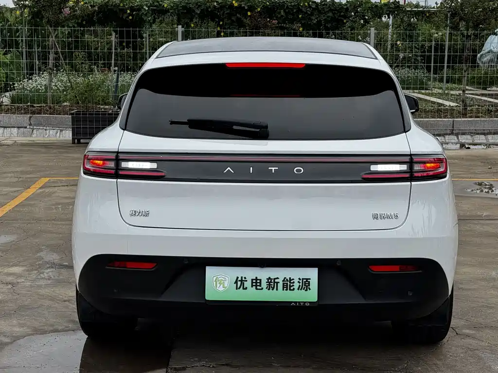 AITO Wenjie AITO M5 — миниатюра 11