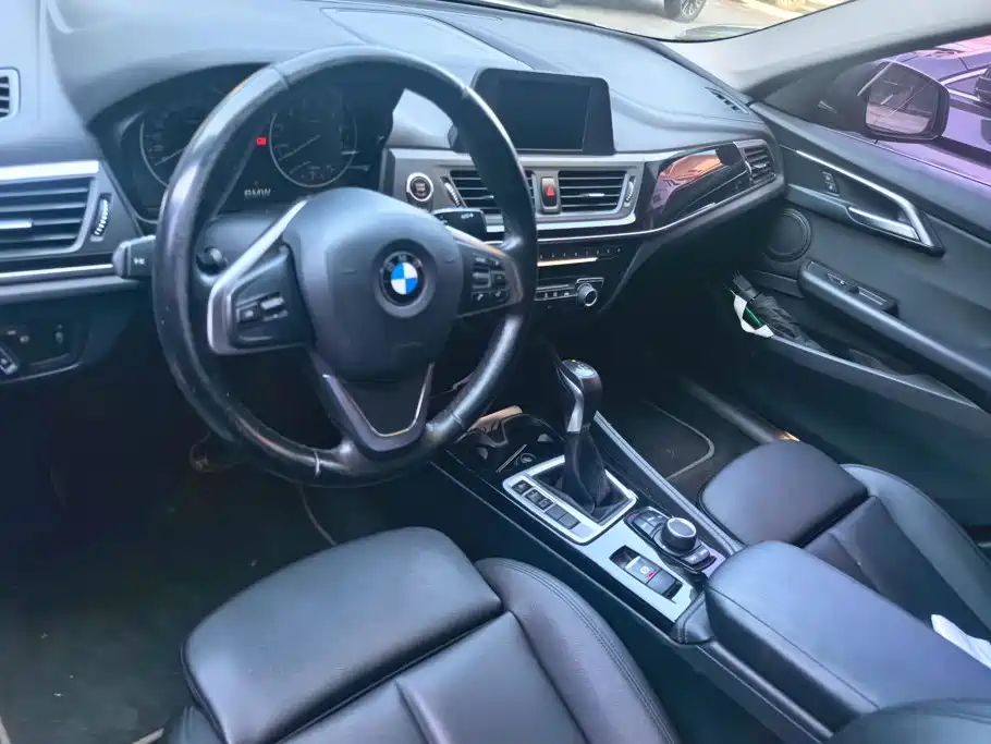 BMW 1 Series — миниатюра 12