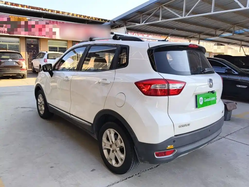 Changan CS15 — миниатюра 5