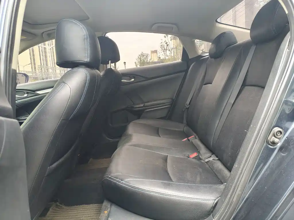 Honda Civic — миниатюра 5