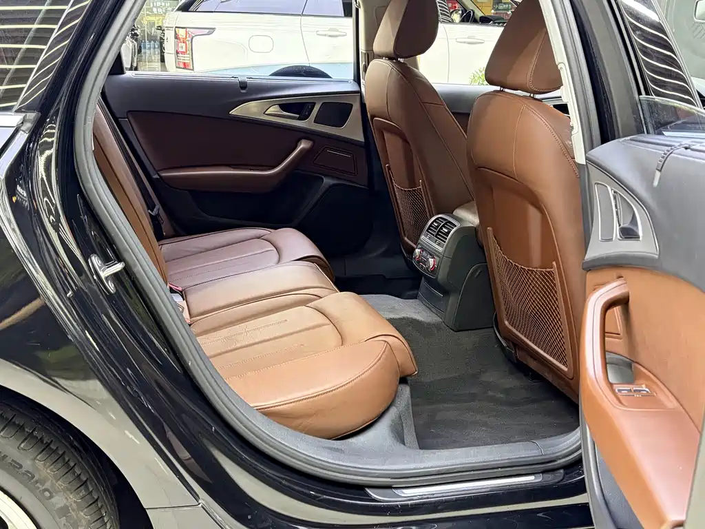 Audi A6L — миниатюра 15