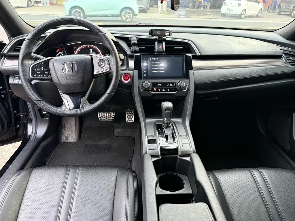Honda Civic — миниатюра 6