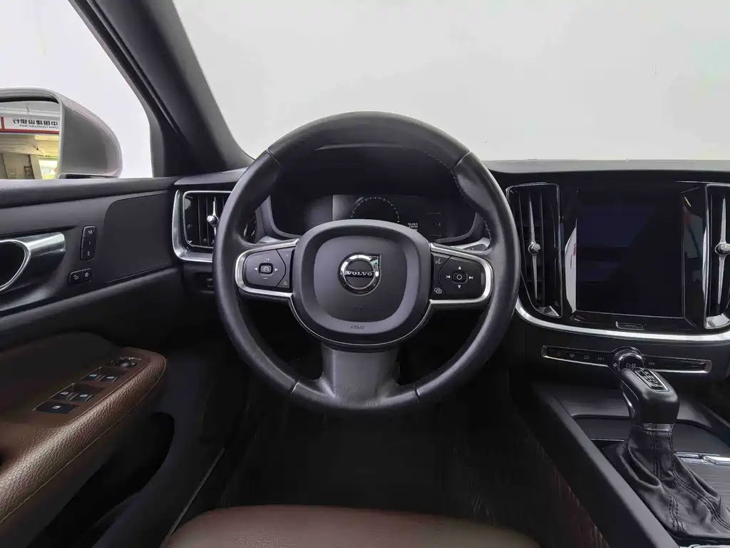 Volvo S60 — миниатюра 13