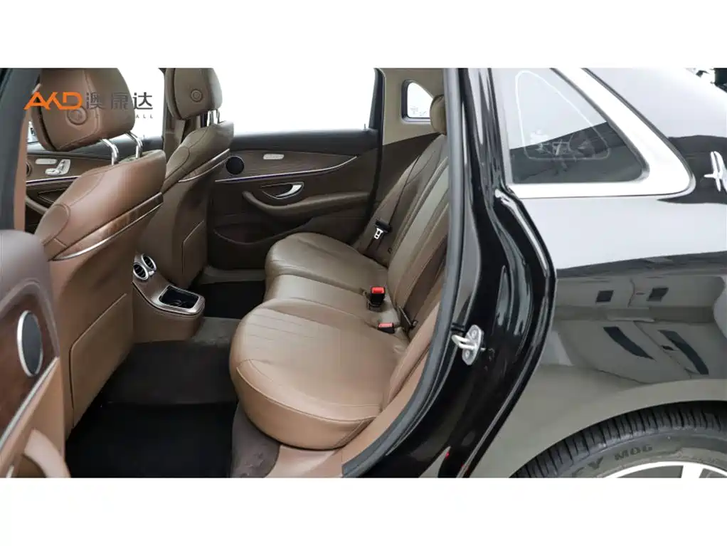 Mercedes-Benz E-Class New Energy — миниатюра 7