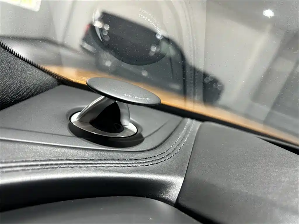 Audi Q8 — миниатюра 12