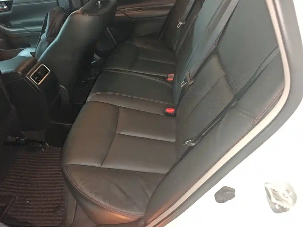 Nissan Teana — миниатюра 17