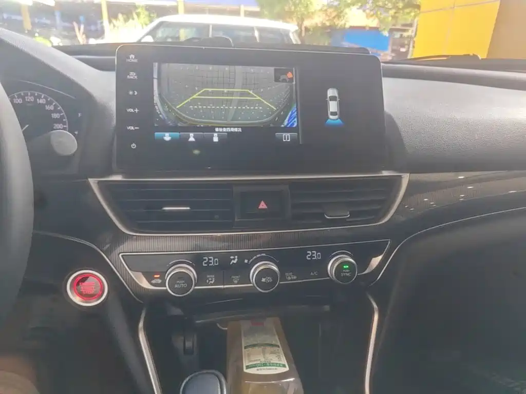 Honda Accord — миниатюра 13