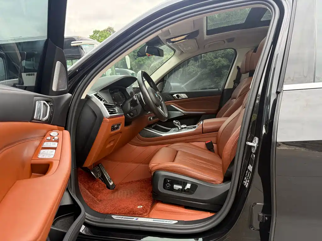 BMW X7 — миниатюра 5