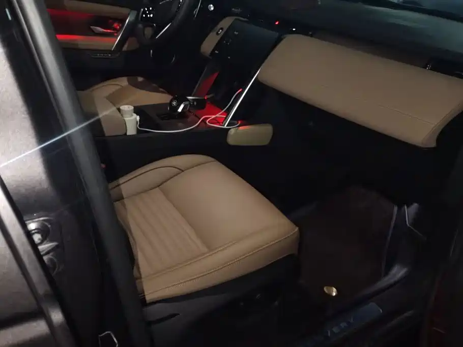 Land Rover Discovery Sport — миниатюра 8