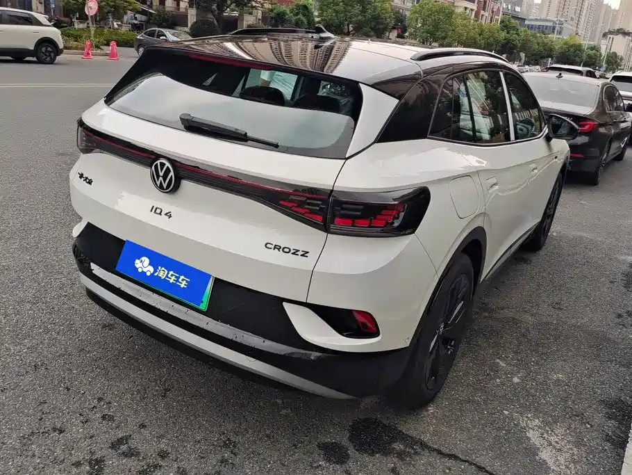 Volkswagen ID.4 Crozz — миниатюра 3