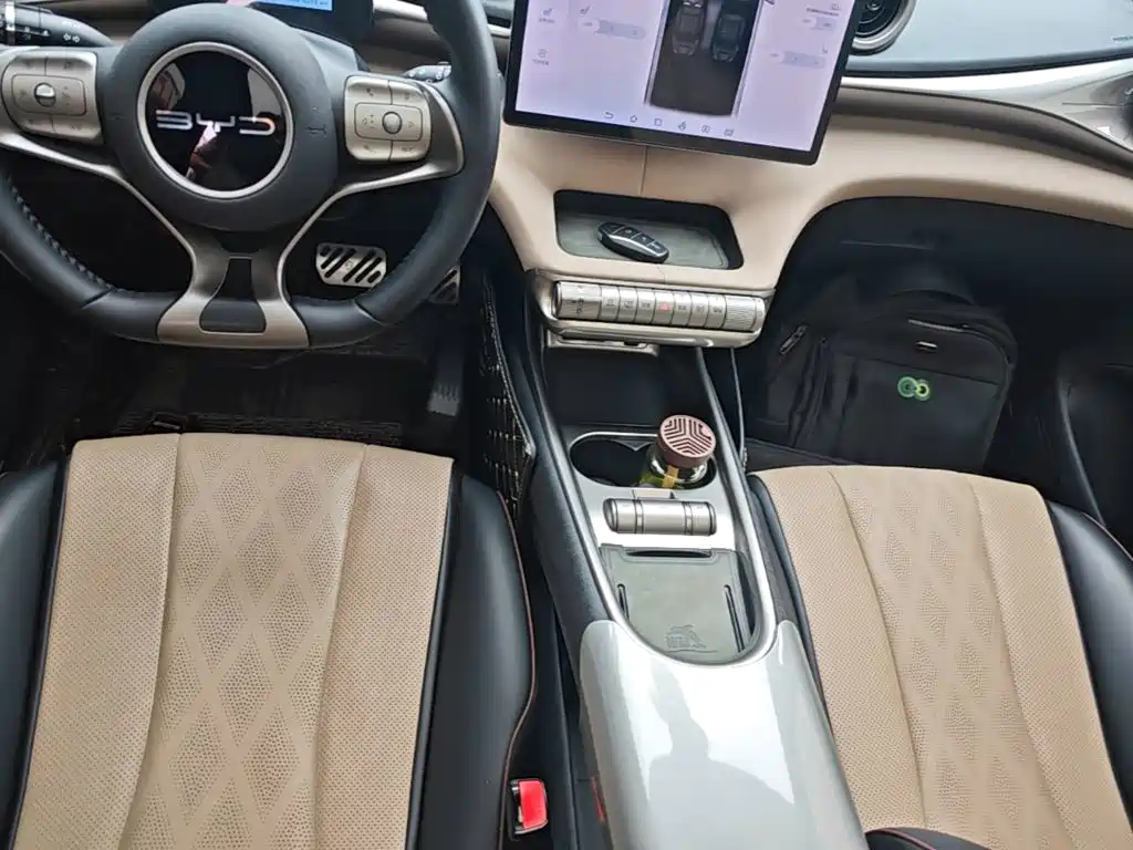BYD Dolphin — миниатюра 14