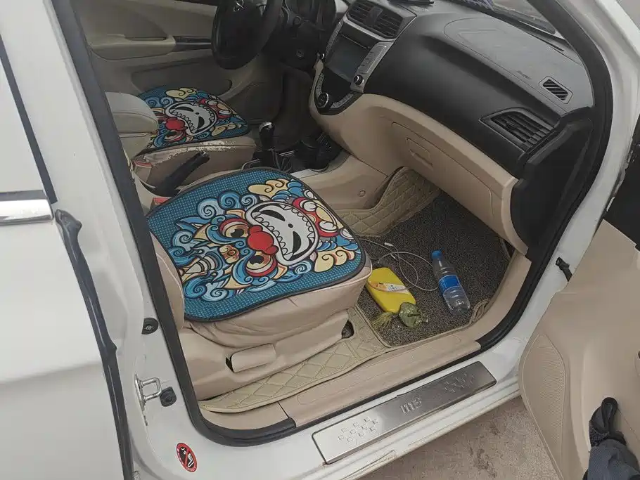Haima Haima M3 — миниатюра 8