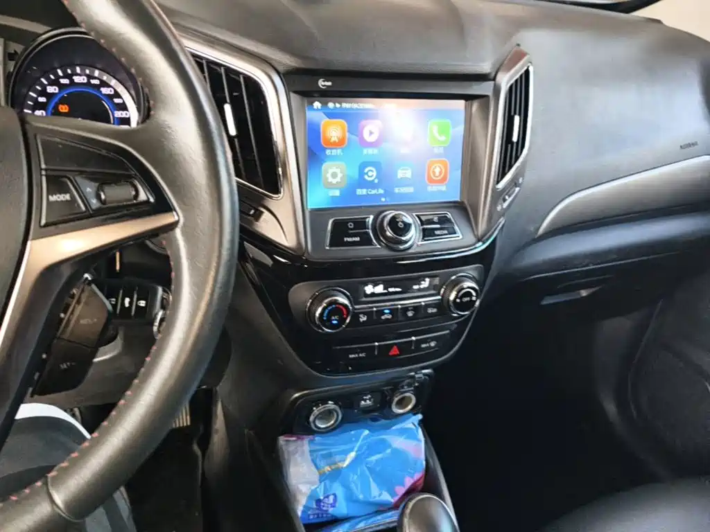 Changan CS15 — миниатюра 18