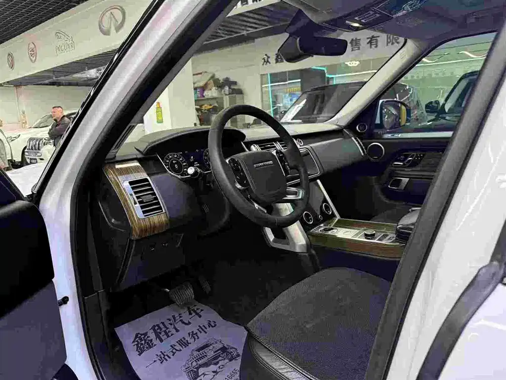 Land Rover Range Rover 2018 3.0 SC V6