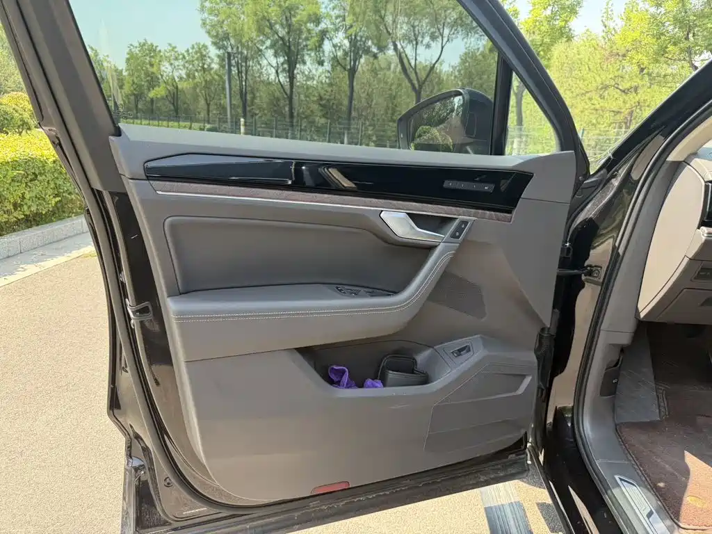Volkswagen Touareg 2019 3.0TSI V