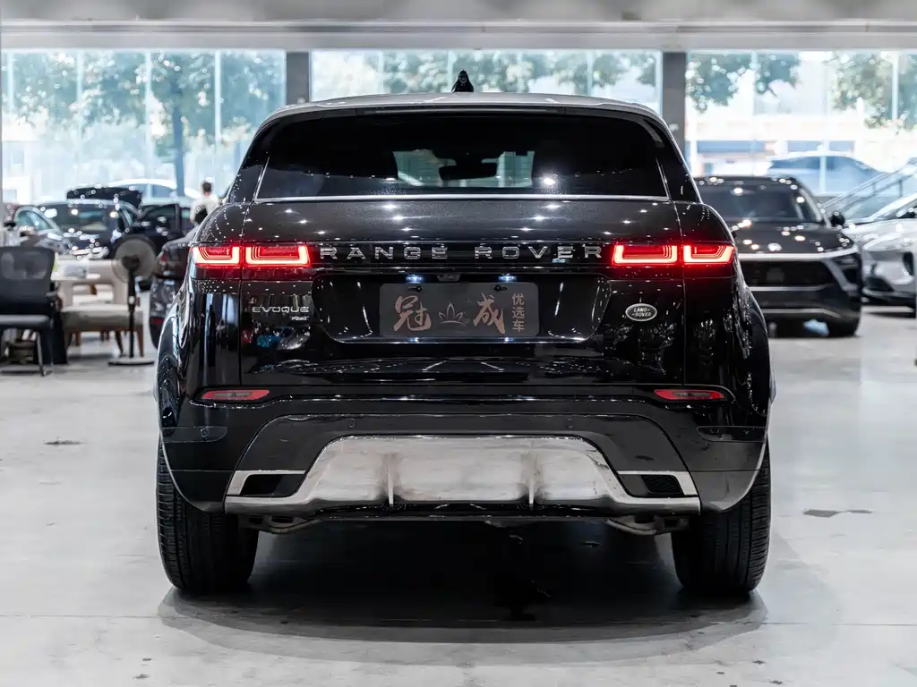 Land Rover Range Rover Evoque 2022 L 249PS R-Dynamic Luxury
