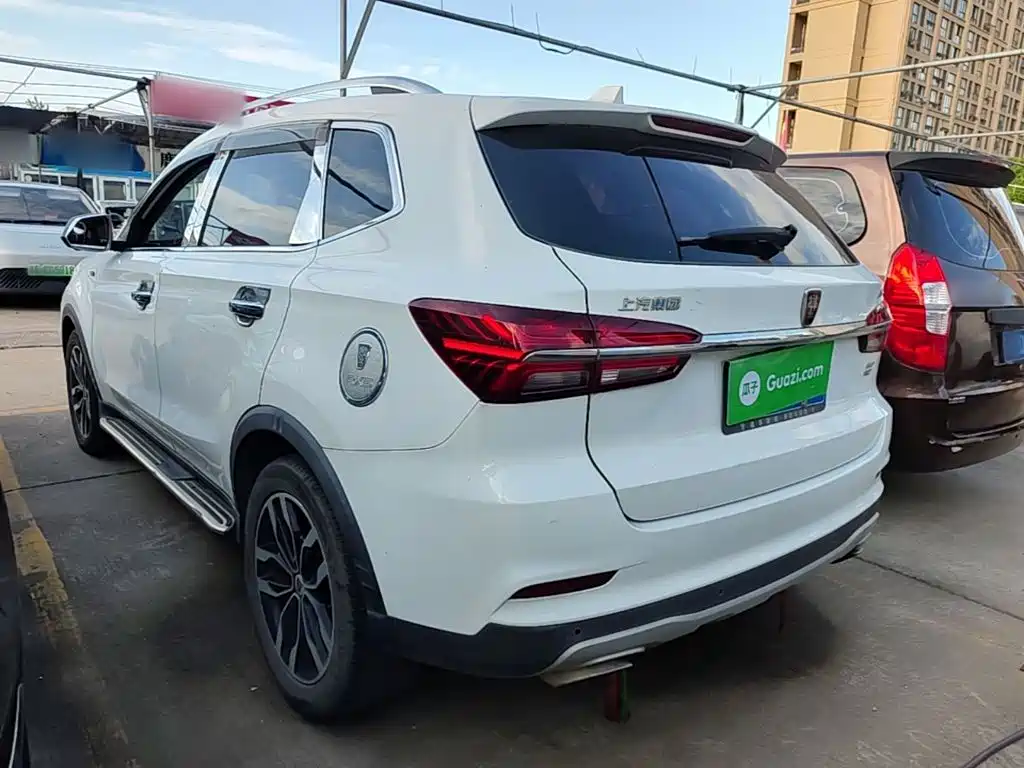Roewe RX5 — миниатюра 5