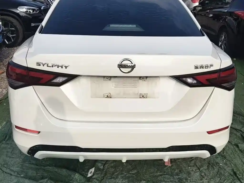 Nissan Sylphy — миниатюра 7