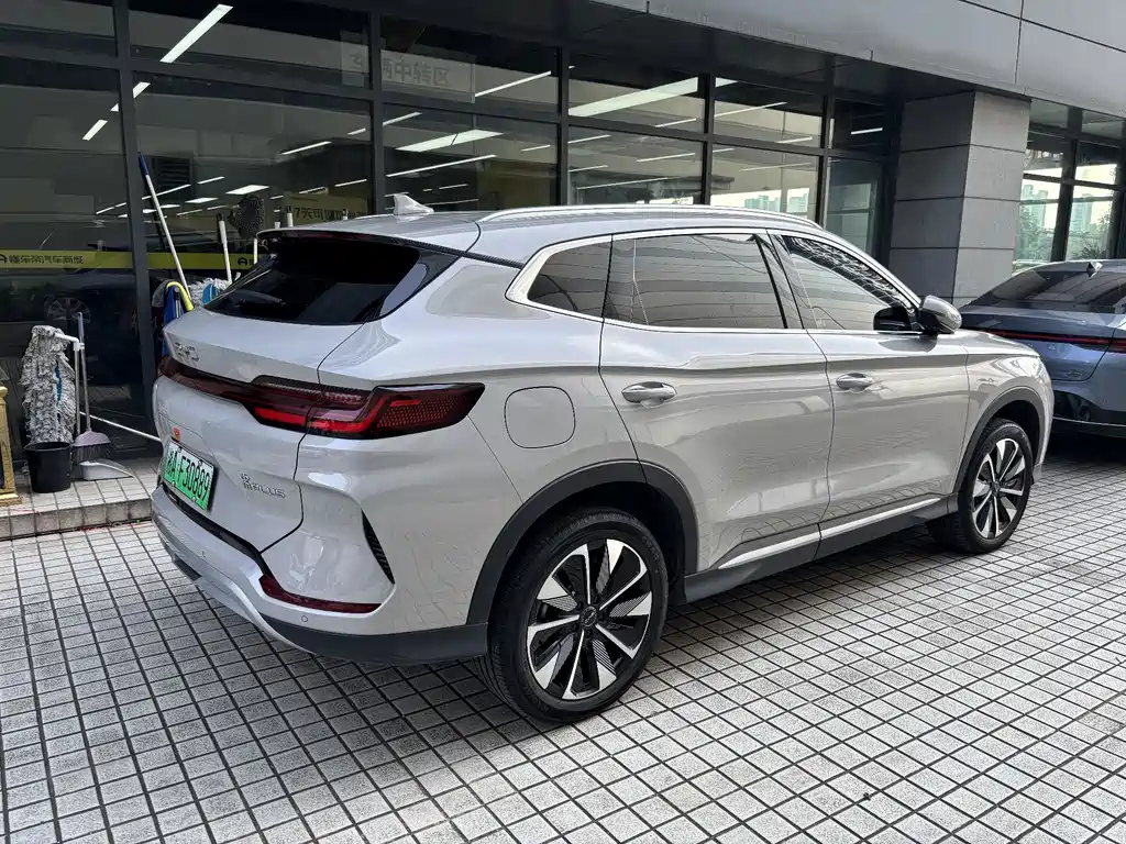 BYD PLUS New Energy — миниатюра 2
