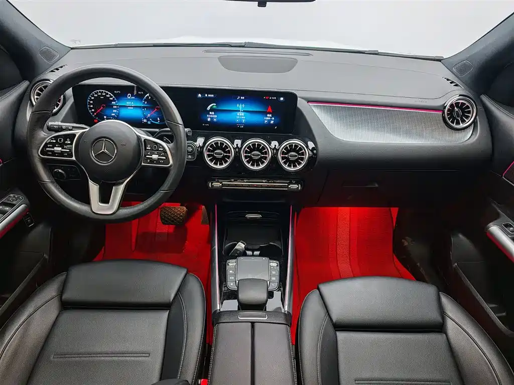 Mercedes-Benz GLA — миниатюра 13